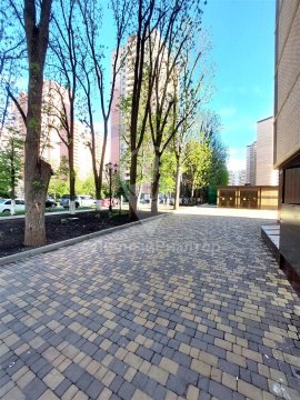 1-к квартира, 11/24 эт., 35м²