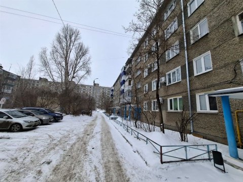 2-к квартира, 2/5 эт., 37м²