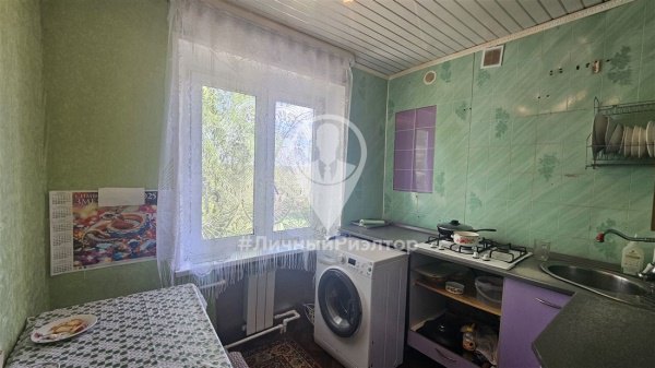 3-к квартира, 3/3 эт., 60м²