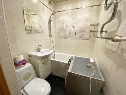 3-к квартира, 2/5 эт., 55м²