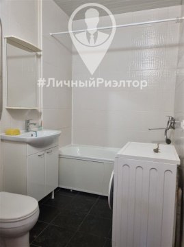 1-к квартира, 24/25 эт., 42м²