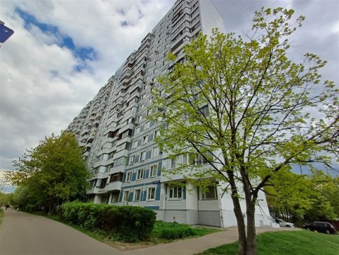 2-к квартира, 4/17 эт., 51м²