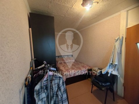 2-к квартира, 1/4 эт., 49м²