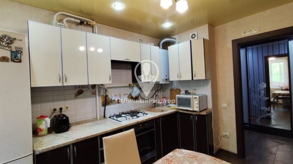 2-к квартира, 2/3 эт., 47м²