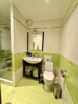 2-к квартира, 1/5 эт., 50м²