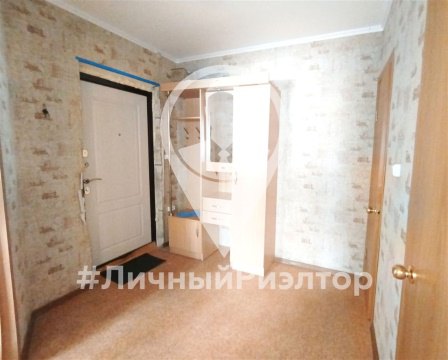 1-к квартира, 1/3 эт., 32м²
