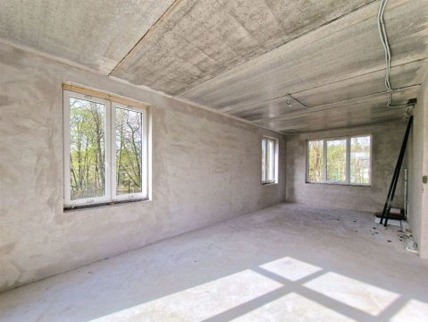 Дом 113м², участок 9 сот.