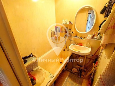 3-к квартира, 4/5 эт., 51м²