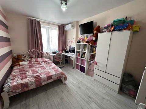 2-к квартира, 13/19 эт., 62м²