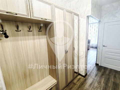 1-к квартира, 8/17 эт., 43м²