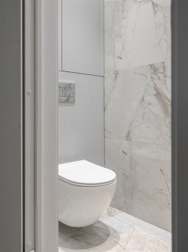 2-к квартира, 3/33 эт., 65м²