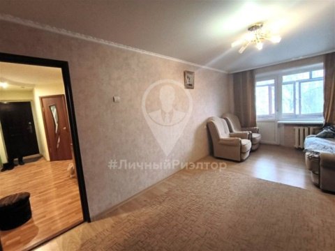 3-к квартира, 5/5 эт., 60м²