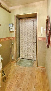 2-к квартира, 1/2 эт., 56м²