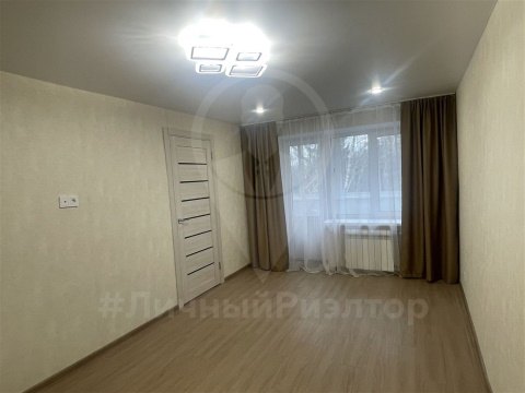 2-к квартира, 5/5 эт., 43м²