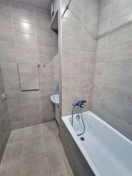 2-к квартира, 4/9 эт., 54м²