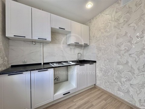 1-к квартира, 8/9 эт., 33м²