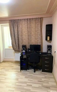 3-к квартира, 1/3 эт., 68м²