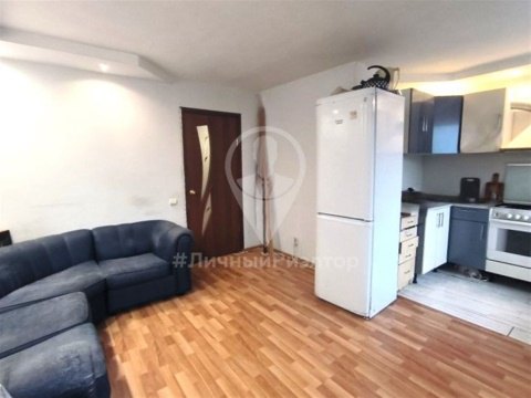 3-к квартира, 5/5 эт., 60м²
