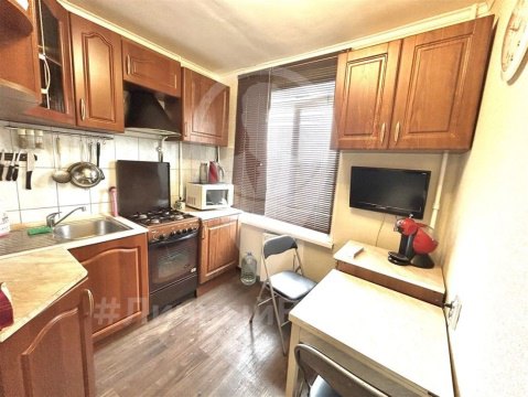 2-к квартира, 8/9 эт., 44м²