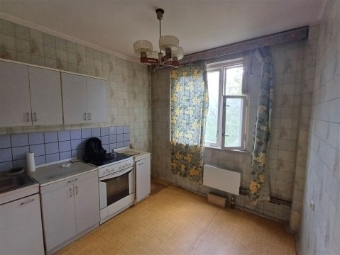 2-к квартира, 4/17 эт., 51м²