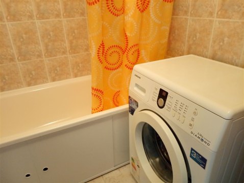 2-к квартира, 8/10 эт., 52м²