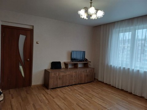 2-к квартира, 8/10 эт., 54м²