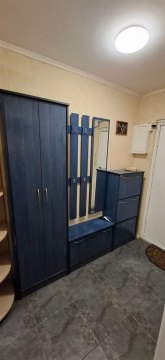 3-к квартира, 9/9 эт., 64м²