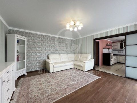 2-к квартира, 1/5 эт., 70м²