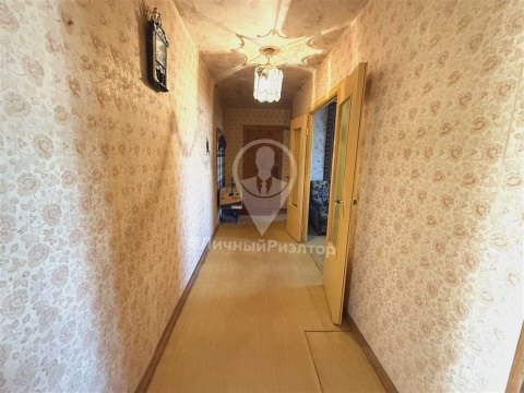 3-к квартира, 5/5 эт., 68м²