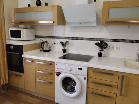 1-к квартира, 7/17 эт., 50м²