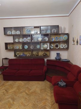2-к квартира, 3/9 эт., 70м²
