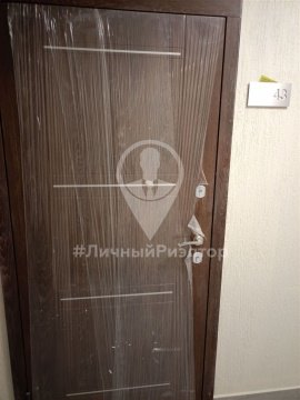 2-к квартира, 5/18 эт., 65м²