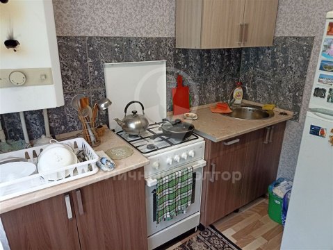 2-к квартира, 1/2 эт., 44м²