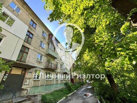 2-к квартира, 2/4 эт., 43м²