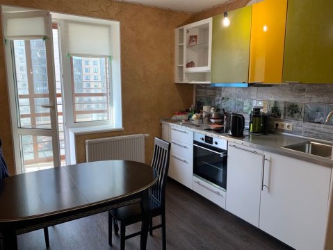 2-к квартира, 9/26 эт., 57м²