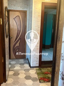 3-к квартира, 1/3 эт., 52м²