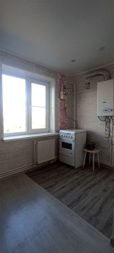 3-к квартира, 4/4 эт., 60м²