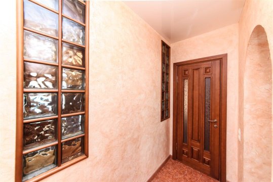 4-к квартира, 3/4 эт., 93м²