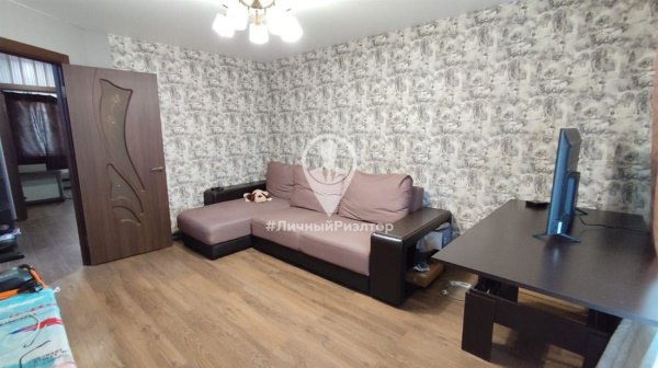 2-к квартира, 2/3 эт., 47м²