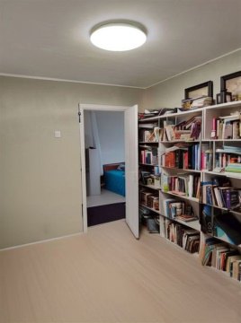 4-к квартира, 3/4 эт., 63м²