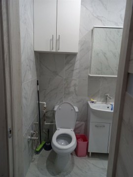 2-к квартира, 5/5 эт., 40м²