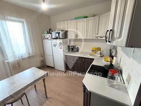 2-к квартира, 12/16 эт., 60м²