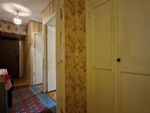 2-к квартира, 2/5 эт., 47м²