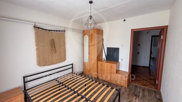 2-к квартира, 3/3 эт., 49м²
