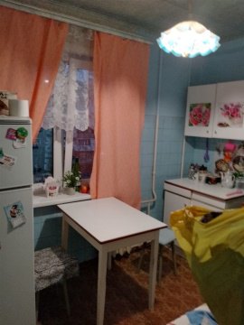 3-к квартира, 4/5 эт., 58м²