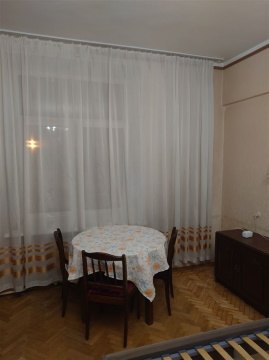 2-к квартира, 3/9 эт., 70м²