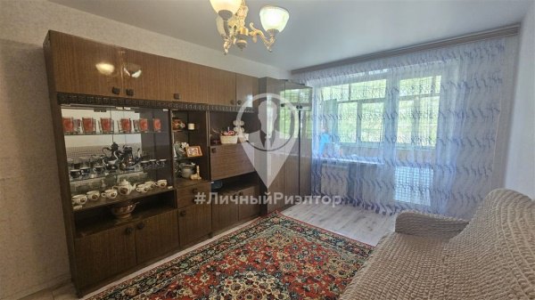 3-к квартира, 3/3 эт., 60м²