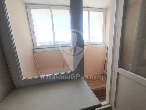 1-к квартира, 10/10 эт., 43м²
