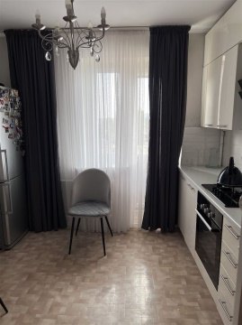 4-к квартира, 4/5 эт., 80м²