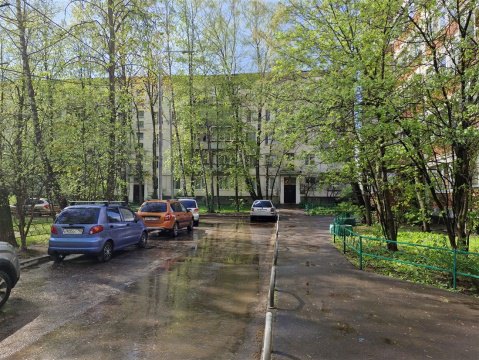 2-к квартира, 2/5 эт., 47м²